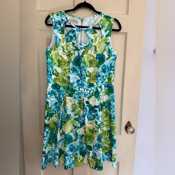 Dress Barn Dresses & Skirts - Dressbarn Green Blue White Floral Spring Cocktail Dress